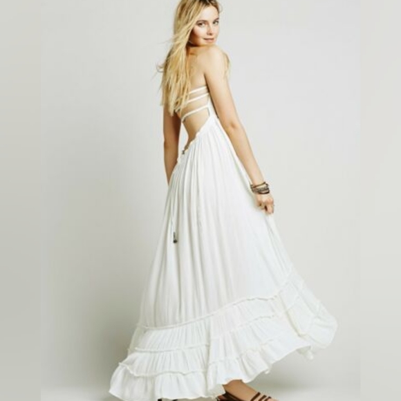 Free People Dresses & Skirts - FREE PEOPLE Extratropical Maxi Dress in Ivory. Size L NWT!
